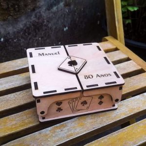 Caixa Cartas com licor beirão Personalizada